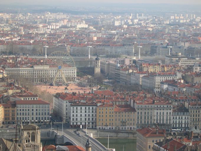  vue plongeante sur la place Bellecour